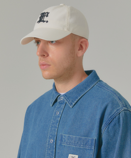 LMCの「GOTHIC 6PANEL CAP ivory（キャップ・レディース・その他・ONE SIZE）」の3枚目の写真