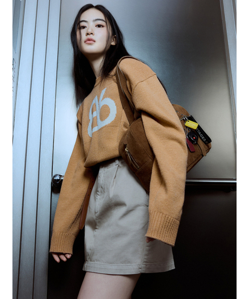 Bb' BENETTON（ビーフラットベネトン）の「ビッグビビニットプルオーバー（Camel）（ニット/セーター・レディース・その他・S）」の2枚目の写真