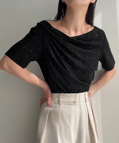 junoah(ジュノア)の「ラインストーン半袖ドレープトップス(Tシャツ/カットソー・レディース・ホワイト/ブラック/クリーム・LARGE/MEDIUM/SMALL)」の10枚目の写真