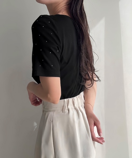 junoah(ジュノア)の「ラインストーン半袖ドレープトップス(Tシャツ/カットソー・レディース・ホワイト/ブラック/クリーム・LARGE/MEDIUM/SMALL)」の13枚目の写真