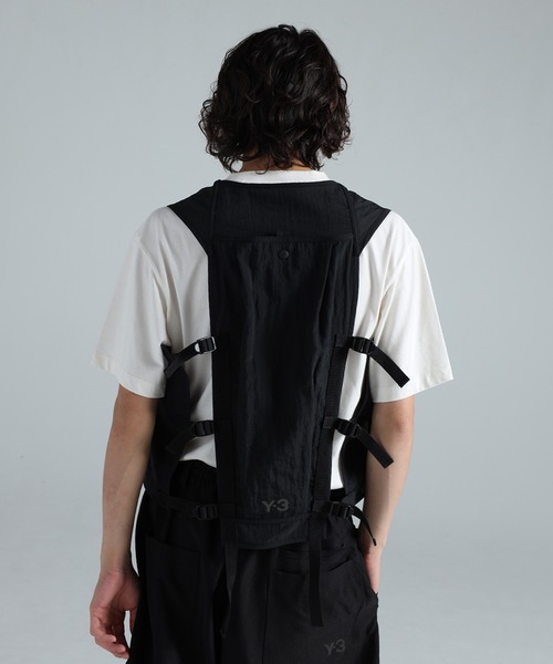 Y-3(ワイスリー)の「Y-3 TACTICAL UTILITY VEST(その他アウター・メンズ・ブラック・X-SMALL/SMALL/MEDIUM/LARGE)」の6枚目の写真