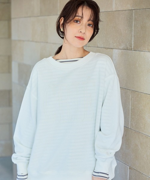 studio CLIP（スタディオクリップ）の「裏毛刺繍ロゴスウェット（スウェット・レディース・ライトブルー/ピンク/ホワイト/ネイビー・FREE）」の6枚目の写真