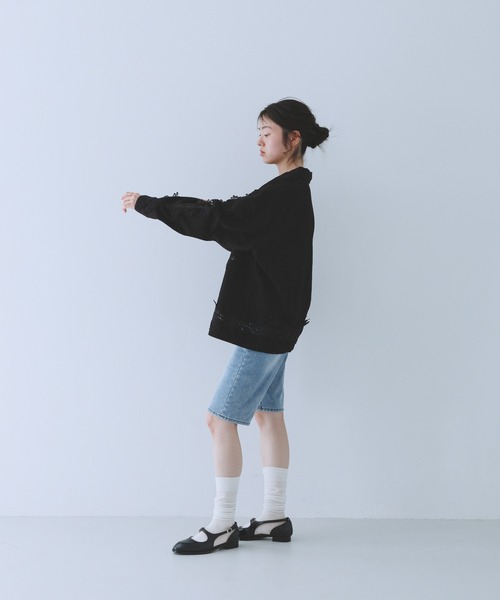 KBF(ケイビーエフ)の「ヴィンテージライクレースシャツ(シャツ/ブラウス・レディース・ダークブラウン/オフホワイト/ブラック・ONE)」の14枚目の写真