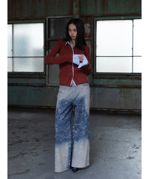 VACANCY（ヴァカンシー）の「ヴィンテージフラワー柄オーロラストーンデニム（デニムパンツ・レディース・ブルー・LARGE/MEDIUM/SMALL）」の4枚目の写真