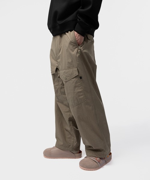 DAIWA PIER39(ダイワピア39)の「DAIWA PIER39 TECH MIL FLYERS PANTS ダイワ ピア39(その他パンツ・メンズ・ブラック/ブラウン・L/M/S/XL)」の2枚目の写真
