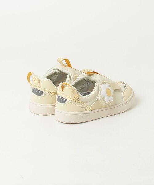 IFME(イフミー)の「KIDS|ifme CALIN デイジー ifme patto スニーカー【直営店限定】(スニーカー・キッズ・ピンク/イエロー/パープル・15.0cm/15.5cm/16.0cm/16.5cm/17.0cm/17.5cm/18.0cm/18.5cm/19.0cm/19.5cm/20.0cm/20.5cm/21.0cm)」の4枚目の写真