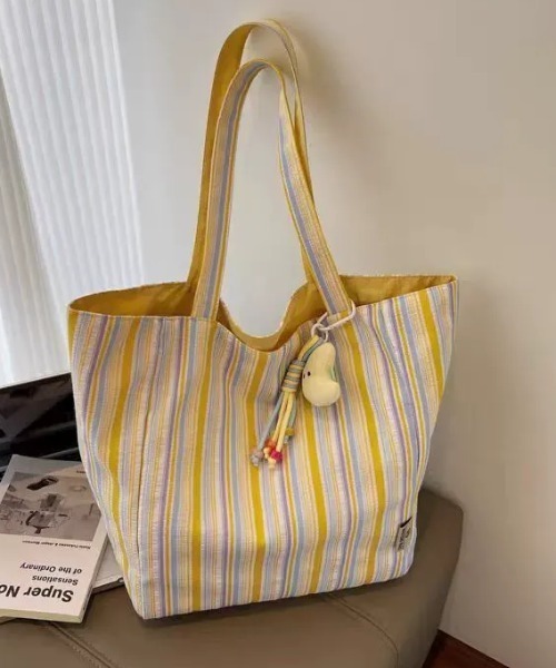 SHEPP(シープ)の「【リバーシブル】レタリングロゴ マルチストライプ キャンパストートバッグ(トートバッグ・レディース・ピンク/イエロー・F)」の10枚目の写真