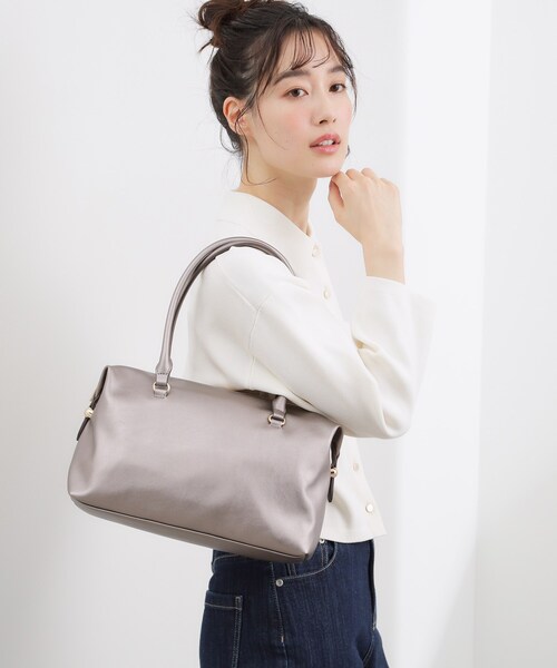 grove（グローブ）の「ロングハンドルボストン（ボストンバッグ・レディース・ブラック/シルバー系その他/ナチュラル・00）」の4枚目の写真