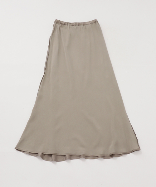 Spick & Span(スピックアンドスパン)の「ウォッシャブルキュプラ マキシスカート(スカート・レディース・チャコールグレー/モカ/ベージュ・36/38)」の17枚目の写真