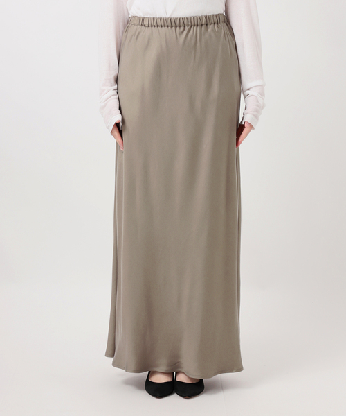Spick & Span(スピックアンドスパン)の「ウォッシャブルキュプラ マキシスカート(スカート・レディース・チャコールグレー/モカ/ベージュ・36/38)」の21枚目の写真