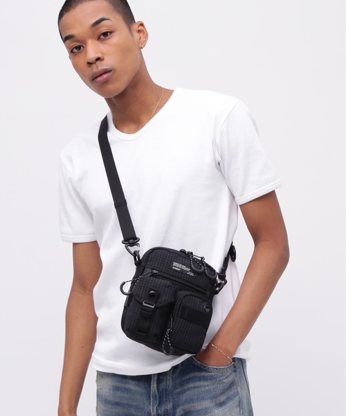 AVIREX(アヴィレックス)の「《直営店限定》REFLECTOR RIP MINI POCHETTE / リフレクター リップ ミニポシェット / AVIREX / アヴィレックス(ショルダーバッグ・メンズ・グリーン系カモフラージュ/ブラック・FREE)」の3枚目の写真