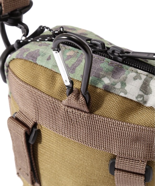 AVIREX(アヴィレックス)の「《直営店限定》REFLECTOR RIP MINI POCHETTE / リフレクター リップ ミニポシェット / AVIREX / アヴィレックス(ショルダーバッグ・メンズ・グリーン系カモフラージュ/ブラック・FREE)」の11枚目の写真