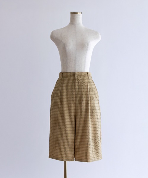 EN NEUME(エンノイム)の「【Set Up】Soft Seersucker Half Pants / 【セットアップ対応】シアサッカーハーフパンツ(その他パンツ・レディース・ブルー/アイボリー/ベージュ・FREE)」の1枚目の写真