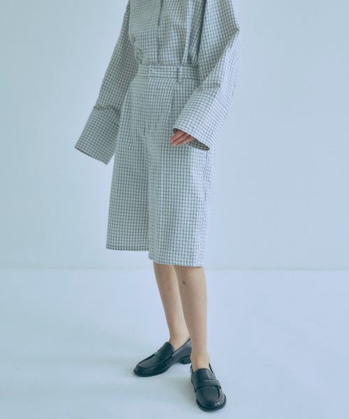 EN NEUME(エンノイム)の「【Set Up】Soft Seersucker Half Pants / 【セットアップ対応】シアサッカーハーフパンツ(その他パンツ・レディース・ブルー/アイボリー/ベージュ・FREE)」の6枚目の写真