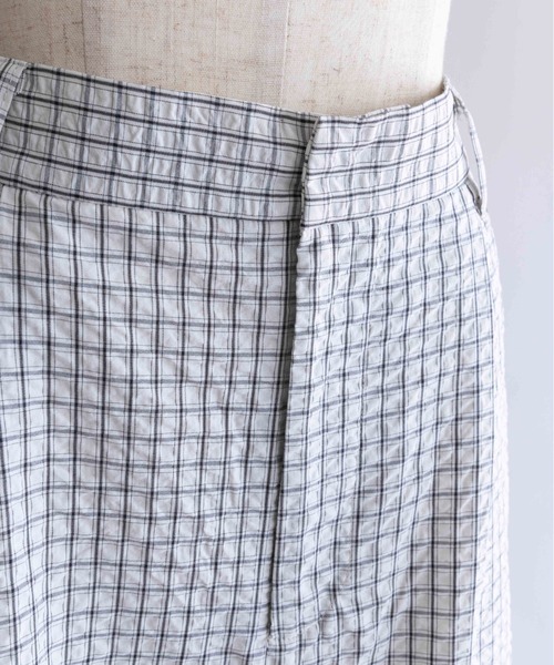 EN NEUME(エンノイム)の「【Set Up】Soft Seersucker Half Pants / 【セットアップ対応】シアサッカーハーフパンツ(その他パンツ・レディース・ブルー/アイボリー/ベージュ・FREE)」の21枚目の写真