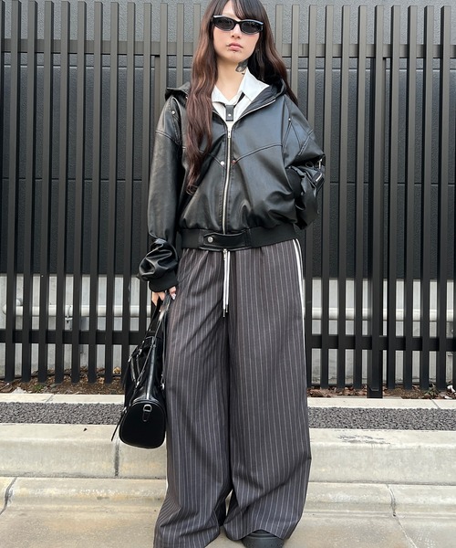 Figments（フィグメンツ）の「合皮フーデッドブルゾン（ブルゾン・レディース・ブラック・X-LARGE/LARGE）」の13枚目の写真