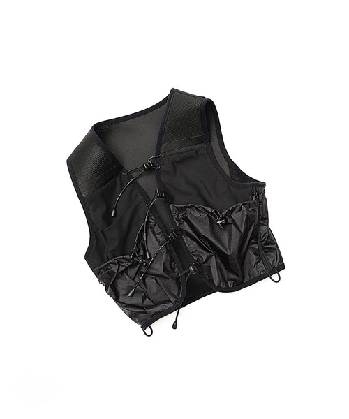 HOLIDAY（ホリデイ）の「HOLIDAY PACKABLE VEST ホリデイパッカブルベスト（ベスト・レディース・マルチ/ブラック・ONE SIZE）」の2枚目の写真