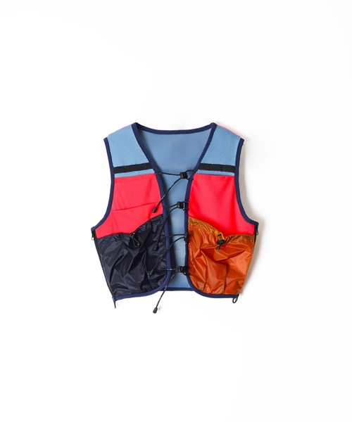 HOLIDAY（ホリデイ）の「HOLIDAY PACKABLE VEST ホリデイパッカブルベスト（ベスト・レディース・マルチ/ブラック・ONE SIZE）」の3枚目の写真