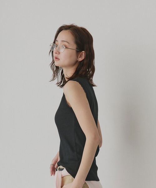 ad thie（アドティエ）の「アソート クルーネック レース タンクトップ（タンクトップ・レディース・アイボリー/ブラック/ドット/オートミール・MEDIUM/LARGE）」の9枚目の写真