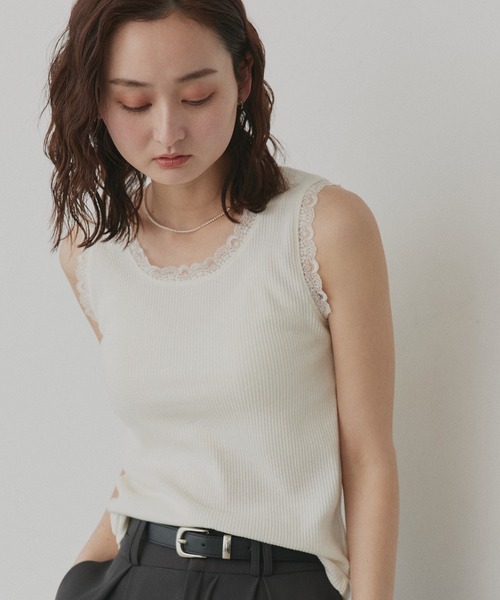 ad thie（アドティエ）の「アソート クルーネック レース タンクトップ（タンクトップ・レディース・アイボリー/ブラック/ドット/オートミール・MEDIUM/LARGE）」の17枚目の写真