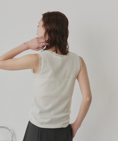 ad thie（アドティエ）の「アソート クルーネック レース タンクトップ（タンクトップ・レディース・アイボリー/ブラック/ドット/オートミール・MEDIUM/LARGE）」の19枚目の写真