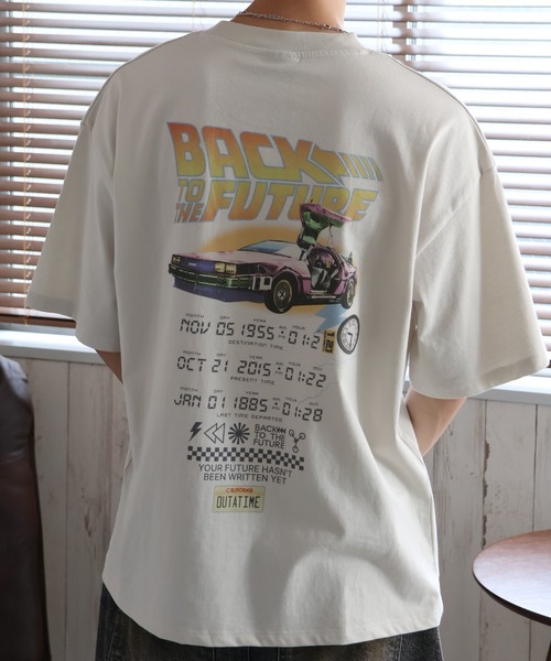 CORPUS　SELECT（コーパストーキョー）の「【シネマコレクション】アソートデザイン ユーズド風 クルーネック Tシャツ (ユニバーサル・ワーナー・ディズニー)（Tシャツ/カットソー・メンズ・ブラック系その他3/ブラック系2/ブラック系その他4/ブラック系1/ホワイト系その他3/ホワイト系その他/ホワイト系その他4/ホワイト系その他2/ホワイト系1/ブラック系その他6/ブラック系その他5・L/LL/M）」の5枚目の写真