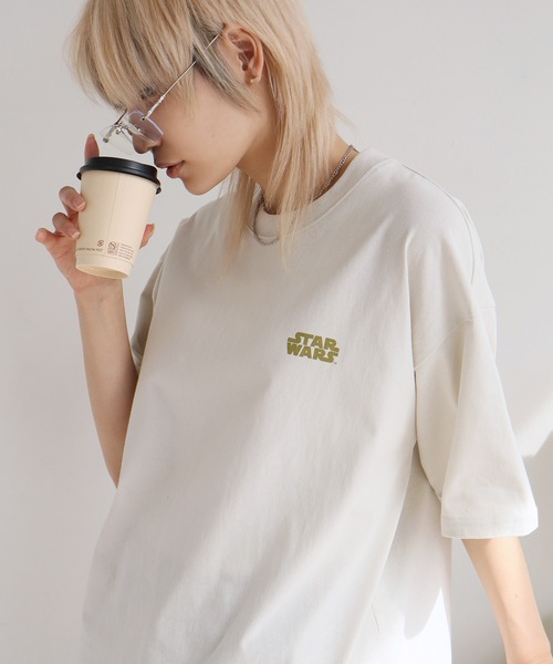 CORPUS　SELECT（コーパストーキョー）の「【シネマコレクション】アソートデザイン ユーズド風 クルーネック Tシャツ (ユニバーサル・ワーナー・ディズニー)（Tシャツ/カットソー・メンズ・ブラック系その他3/ブラック系2/ブラック系その他4/ブラック系1/ホワイト系その他3/ホワイト系その他/ホワイト系その他4/ホワイト系その他2/ホワイト系1/ブラック系その他6/ブラック系その他5・L/LL/M）」の19枚目の写真