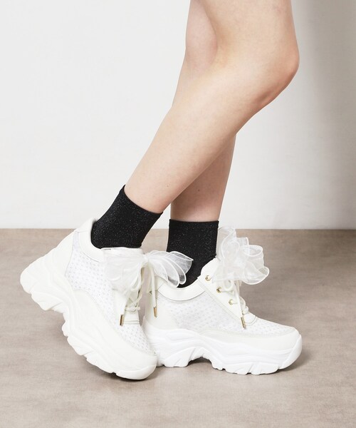 ESPERANZA（エスペランサ）の「きゅんフィットシフォンリボンスニーカー（スニーカー・レディース・ブラック系8/ホワイト系9/ピンク系9・L/M/LL/S）」の5枚目の写真