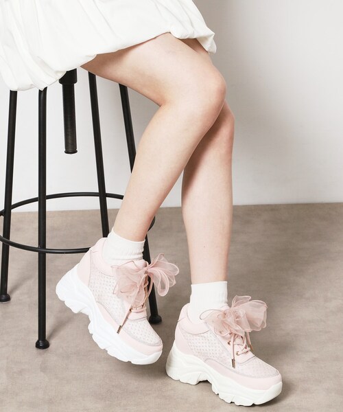 ESPERANZA（エスペランサ）の「きゅんフィットシフォンリボンスニーカー（スニーカー・レディース・ブラック系8/ホワイト系9/ピンク系9・L/M/LL/S）」の11枚目の写真