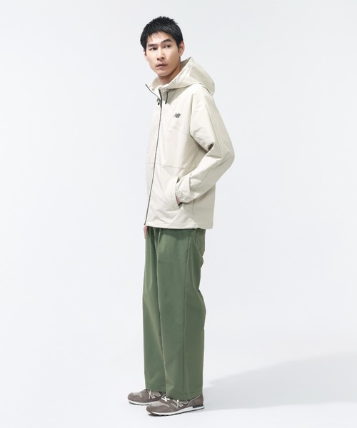 NEW BALANCE(ニューバランス)の「【別注】ニューバランス New Balance フーデットウーブンジャケット 限定コラボ(ナイロンジャケット・メンズ・ブラック/サンドグレー/ネイビー・3L/LL/L/M/S)」の18枚目の写真
