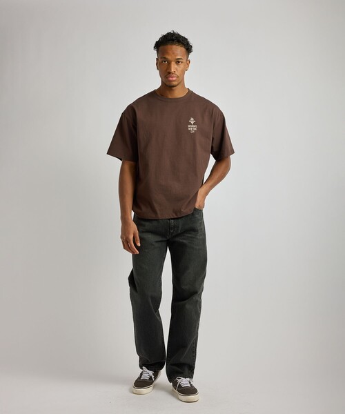 Saturdays NYC(サタデーズ ニューヨークシティ )の「NUTS ART WORKS × Saturdays NYC Tee(Tシャツ/カットソー・メンズ・ダークブラウン/ホワイト/スミクロ・M/L/XL)」の12枚目の写真