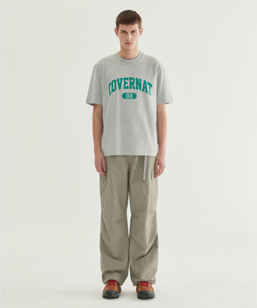 COVERNAT(カバーナット)の「アーチ08ロゴTシャツブラック(Tシャツ/カットソー・レディース・その他・SMALL/MEDIUM/LARGE/X-LARGE/XX-LARGE/X-SMALL)」の4枚目の写真