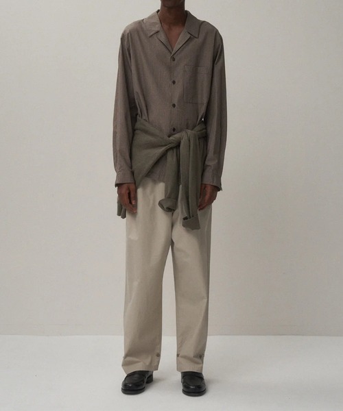 ATON（エイトン）の「【ATON / エイトン】LIGHT TC GABARDINE WASHED WIDE PANTS（その他パンツ・メンズ・ブラック/ベージュ・4/6）」の5枚目の写真