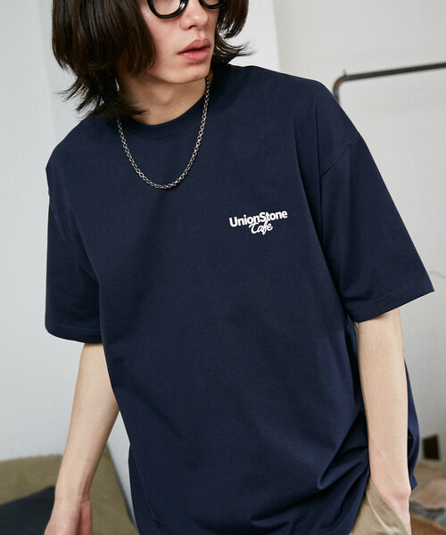 PUBLUX（パブリュクス）の「PUBLUX/パブリュクス ＜機能性素材＞LOVE POP STUDIO　CAFE SHOP ロゴ Tシャツ　限定展開（Tシャツ/カットソー・メンズ・ブラック/ホワイト/ネイビー・LARGE/MEDIUM/SMALL）」の3枚目の写真