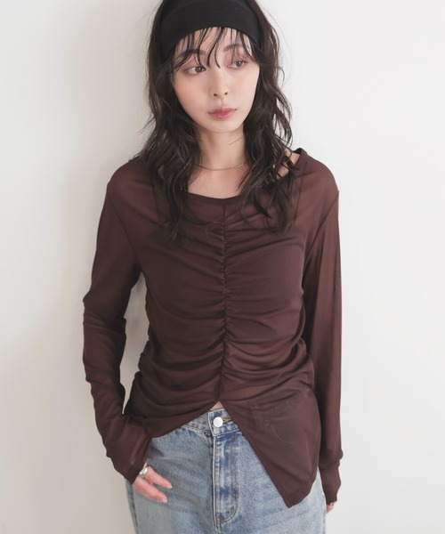 LIAN(リアン)の「シャーリングギャザーシアートップス(Tシャツ/カットソー・レディース・イエロー/ブラウン/ブラック/グレイッシュベージュ・FREE)」の21枚目の写真