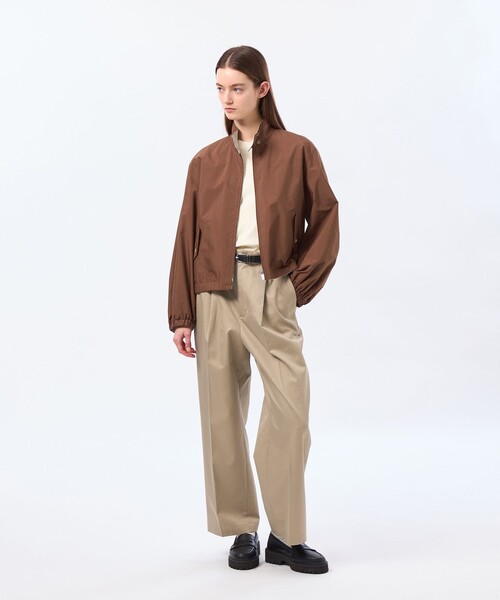 MACKINTOSH PHILOSOPHY（ﾏｯｷﾝﾄｯｼｭ ﾌｨﾛｿﾌｨｰ）の「ペグトップライトチノパンツ（チノパンツ・レディース・ベージュ/ダークネイビー・38/36/40）」の6枚目の写真