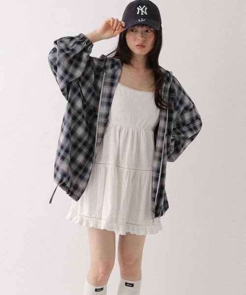 Heather(ヘザー)の「カットアウトレースキャミミニワンピース 661893(ワンピース・レディース・ブラック系その他/オフホワイト・FREE)」の6枚目の写真