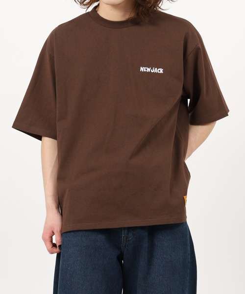 NEW JACK(ニュージャック)の「NEW JACK前身刺繍半袖プリントTシャツ(Tシャツ/カットソー・メンズ・ブラック系2/ブラック系1/ブラウン系2/ホワイト系1/ブラック/ブラウン/ホワイト/ホワイト系2/ブラウン系1・L/M)」の10枚目の写真