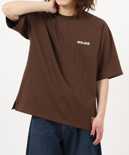 NEW JACK(ニュージャック)の「NEW JACK前身刺繍半袖プリントTシャツ(Tシャツ/カットソー・メンズ・ブラック系2/ブラック系1/ブラウン系2/ホワイト系1/ブラック/ブラウン/ホワイト/ホワイト系2/ブラウン系1・L/M)」の11枚目の写真