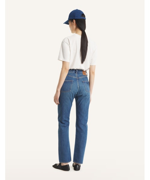 Maison Kitsune（メゾンキツネ）の「MAISON KITSUNE x KURO SELVEDGE VOYAGE DENIM PANTS（デニムパンツ・メンズ・インディゴブルー・27/31/30/29/28/32）」の4枚目の写真