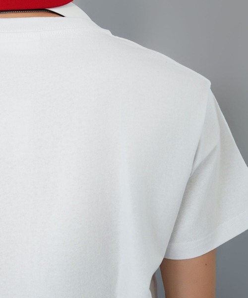 SPINNS(スピンズ)の「サガラ刺繍ロゴ半袖Tシャツ/ストリートロゴ(Tシャツ/カットソー・メンズ・ホワイト/ブラック/ネイビー/ウッドランド・ONESIZE)」の7枚目の写真