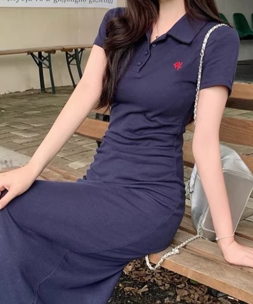 Teem Store(チームストア)の「【丈選べる】サイドギャザー刺繍ワンポイントポロワンピース(ワンピース・レディース・ネイビー系/ネイビー/グレー系その他/グレー・L/M)」の4枚目の写真