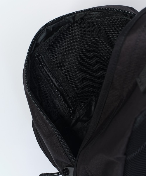 MEI（メイ）の「【 MEI / メイ 】ARCHIVE SCRAMBLER PACK / アーカイブスクランブラーパック（バックパック/リュック・レディース・その他1/その他2/その他3/ブラウン/ブラック・FREE）」の16枚目の写真