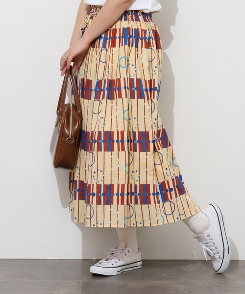 KILKI(キルキー)の「kilki ドットアンドストライププリントスカート(スカート・レディース・ブルー系その他/ベージュ系その他・ONESIZE)」の4枚目の写真