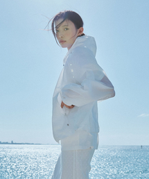 LIGHT SHIRRING WINDBREAKER (WHITE)