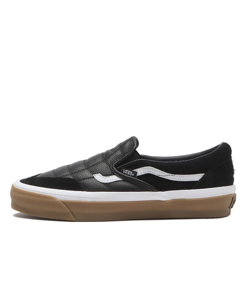 VANS(バンズ)の「PREMIUM CLASSIC SLIP-ON 98 SP VN000Z62BA2(スニーカー・メンズ・ブラック・12/11/10h/10/9h/9/8h/8/7h/7/5/5h/6/6h)」の1枚目の写真