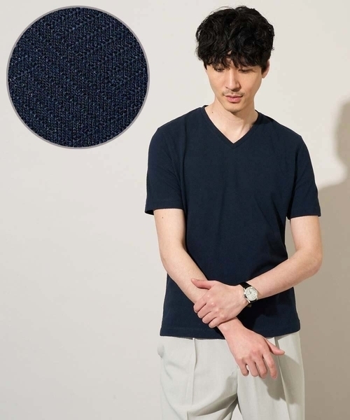 a.v.v（アーヴェヴェ）の「【イージーケア/洗濯機で洗える】キカジャカードＶネックスマートＴシャツ（Tシャツ/カットソー・メンズ・ホワイト/ライトグレー/ネイビー・46/50/48）」の3枚目の写真