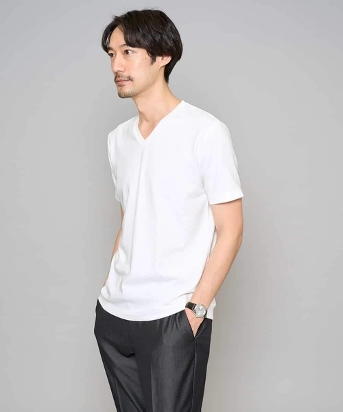 a.v.v（アーヴェヴェ）の「【イージーケア/洗濯機で洗える】キカジャカードＶネックスマートＴシャツ（Tシャツ/カットソー・メンズ・ホワイト/ライトグレー/ネイビー・46/50/48）」の8枚目の写真