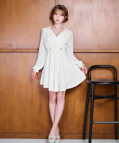 Tika(ティカ)の「キャバドレス ミディアム フレア 長袖 シフォン ツイード ラメ Vネック ミニ ドレス ワンピース キャバワンピ(ドレス・レディース・ホワイト/ブラック・L/M/S)」の12枚目の写真