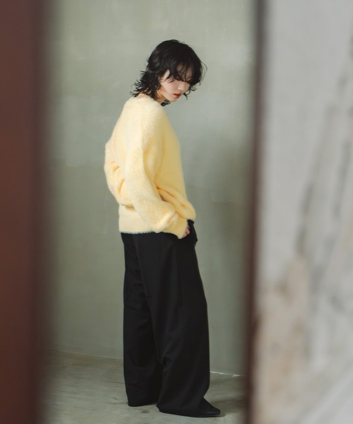 INOIE（イノイエ）の「[INOIE］シャギーVネックニットプルオーバー（ニット/セーター・レディース・アイボリー/イエロー・MEDIUM/SMALL）」の9枚目の写真